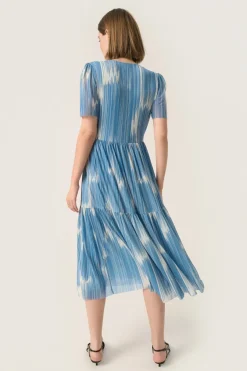 Clearance Soaked in Luxury SLAldora Kjole