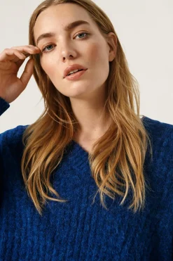 Soaked in Luxury SLAnina Pullover