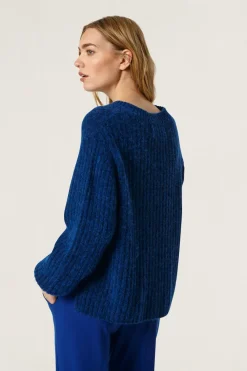 Soaked in Luxury SLAnina Pullover
