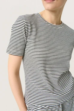 Soaked in Luxury SLCalva T-shirt