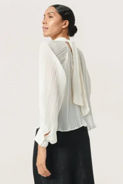Best Soaked in Luxury SLChrisley Bluse