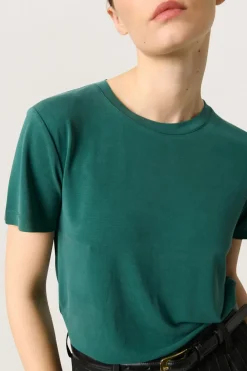 Soaked in Luxury SLColumbine T-shirt