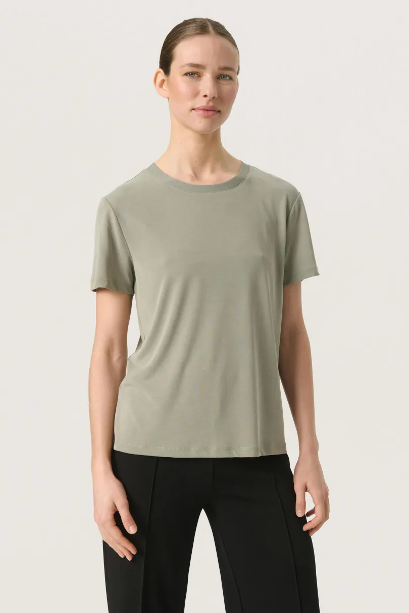 New Soaked in Luxury SLColumbine T-shirt
