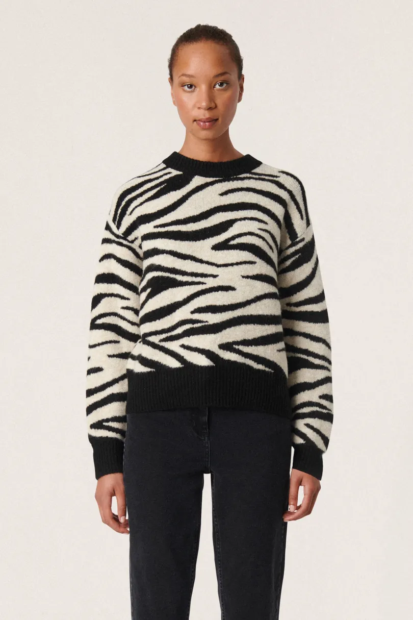 New Soaked in Luxury SLDio Pullover