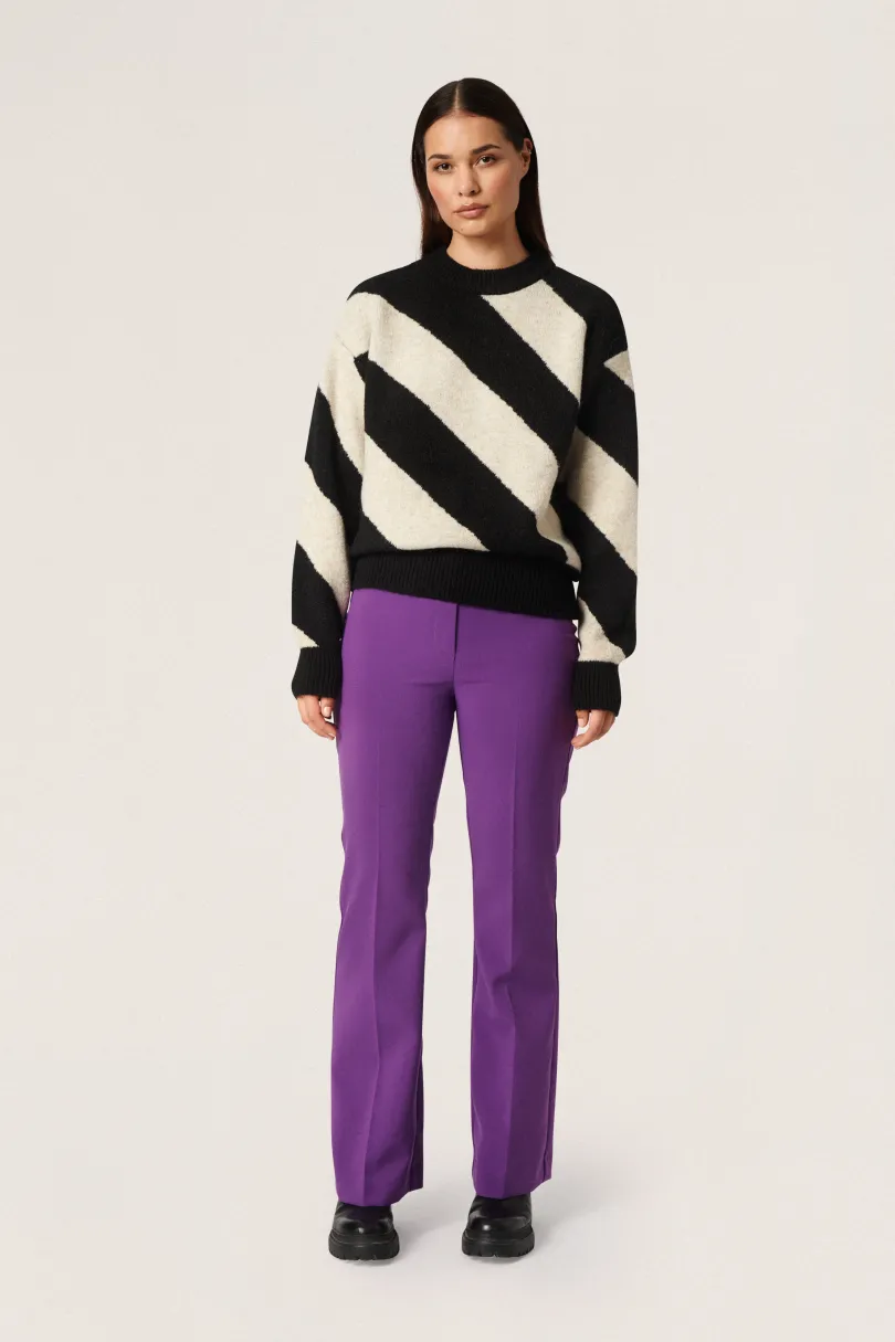 Hot Soaked in Luxury SLDio Pullover