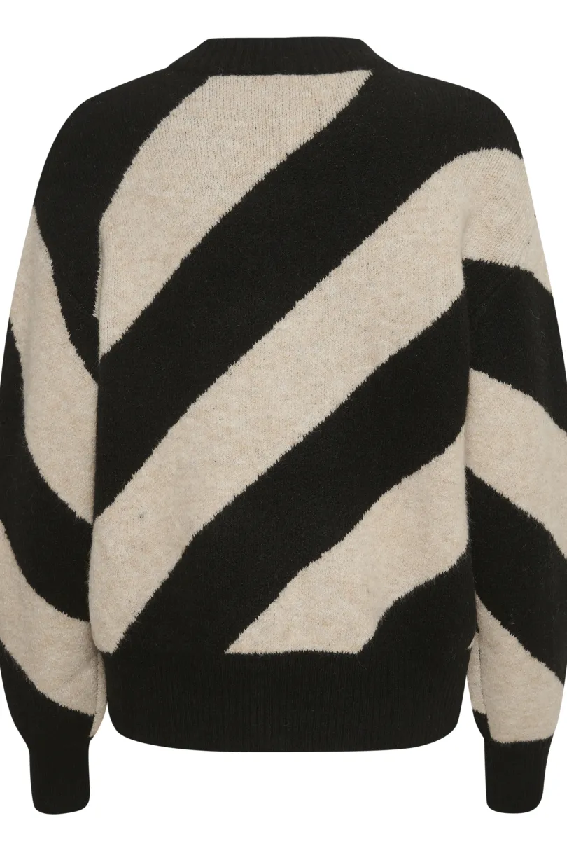 Hot Soaked in Luxury SLDio Pullover