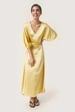 Sale Soaked in Luxury SLEvita Kjole
