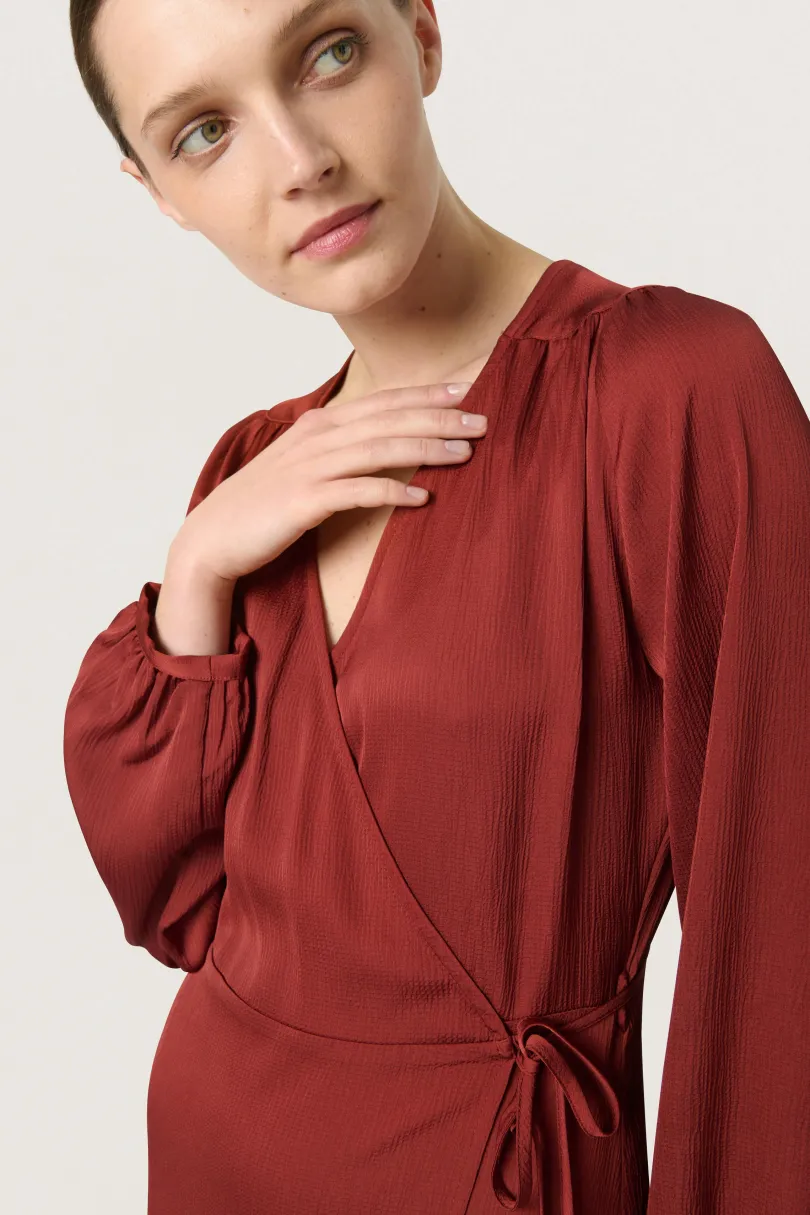 New Soaked in Luxury SLIoana Kjole