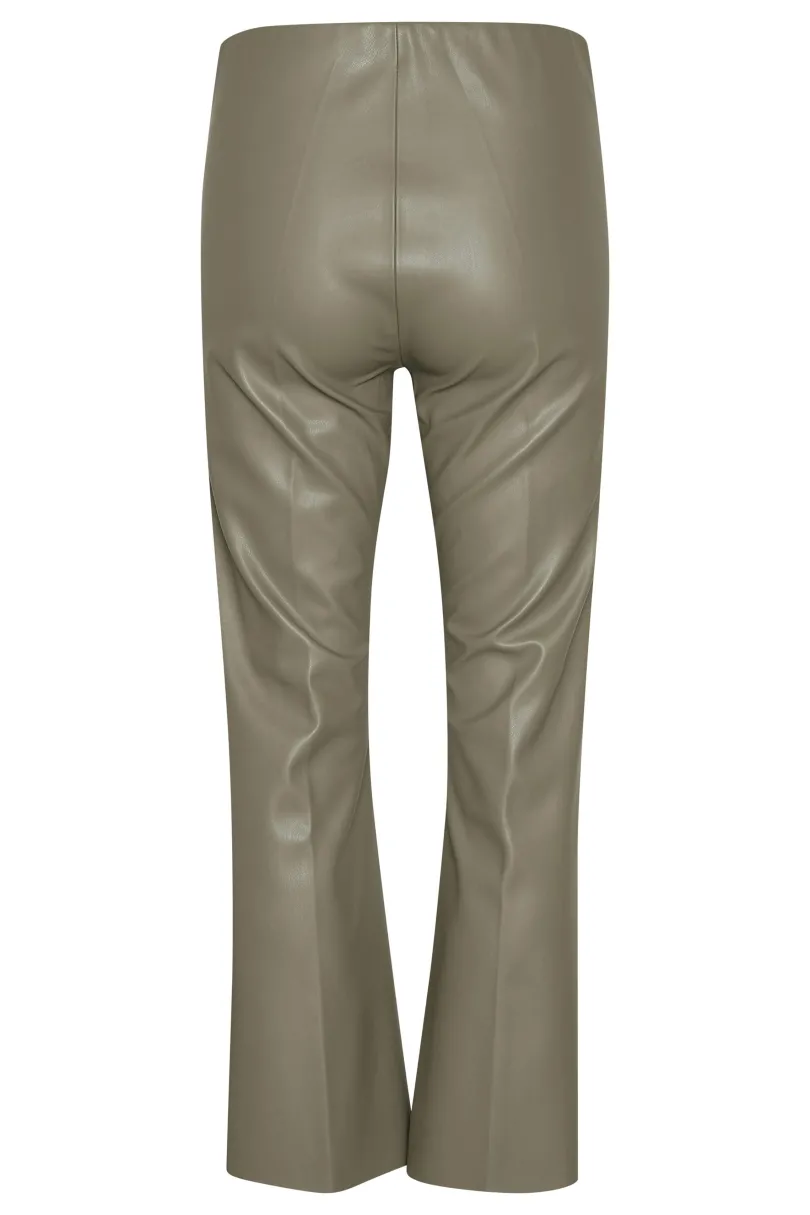 Outlet Soaked in Luxury SLKaylee Bukser