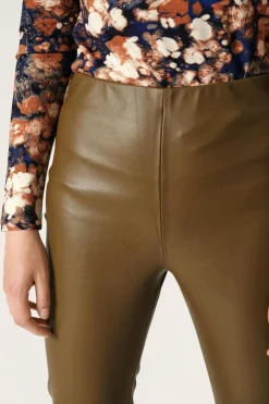 Online Soaked in Luxury SLKaylee Bukser