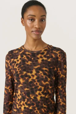 New Soaked in Luxury SLKerrie T-shirt