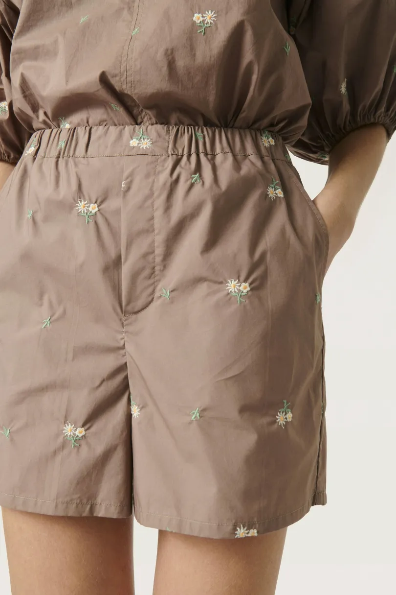 Online Soaked in Luxury SLLenora Shorts