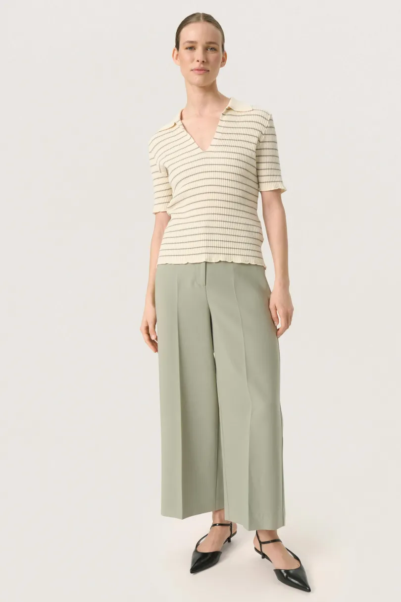 Clearance Soaked in Luxury SLLidya Pullover
