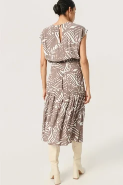 Discount Soaked in Luxury SLMarian Kjole