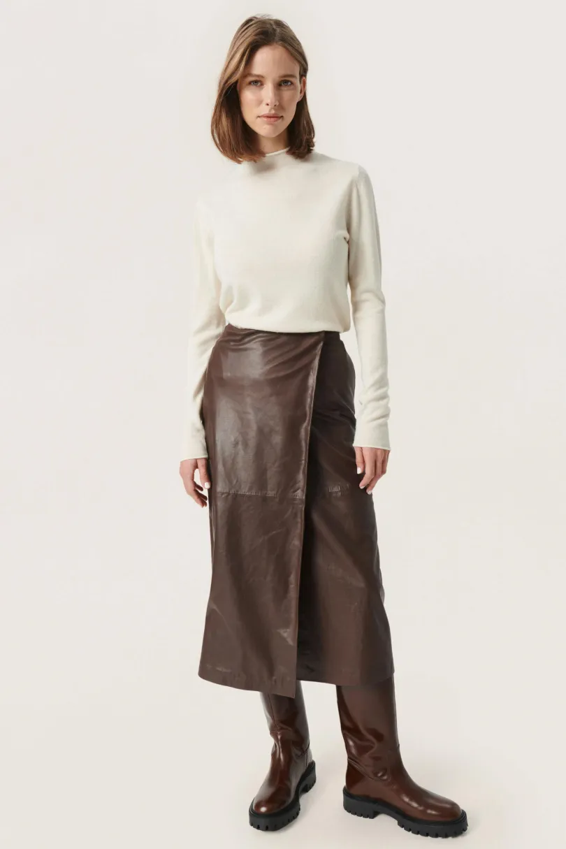 Hot Soaked in Luxury SLMolina Pullover
