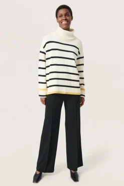 Hot Soaked in Luxury SLMusling Pullover