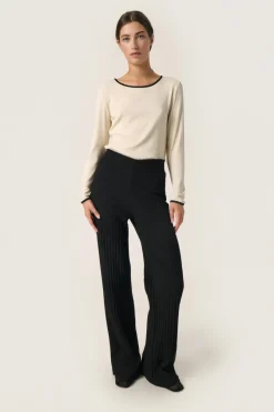 Clearance Soaked in Luxury SLNaida T-shirt