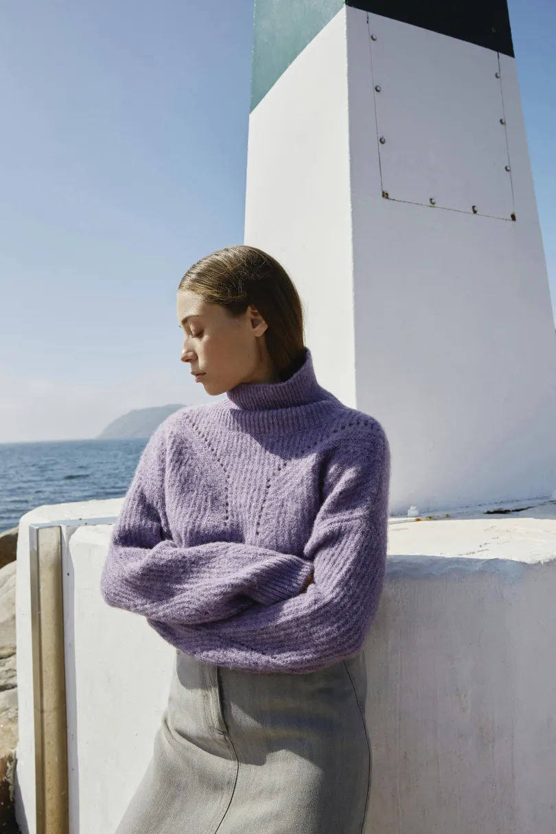 Hot Soaked in Luxury SLRakel Pullover