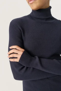 Best Soaked in Luxury SLSina Pullover