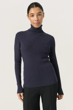 Best Soaked in Luxury SLSina Pullover