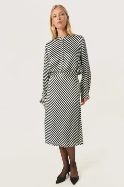 Clearance Soaked in Luxury SLSoho Bluse