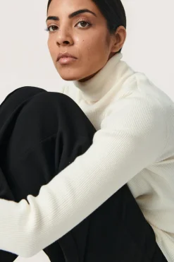 New Soaked in Luxury SLSpina Pullover