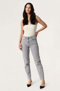 Discount Soaked in Luxury SLTessie Jeans