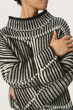 Online Soaked in Luxury SLYelena Pullover