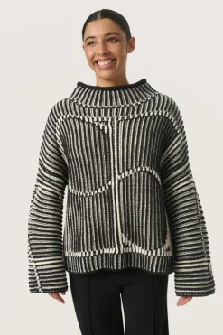 Online Soaked in Luxury SLYelena Pullover