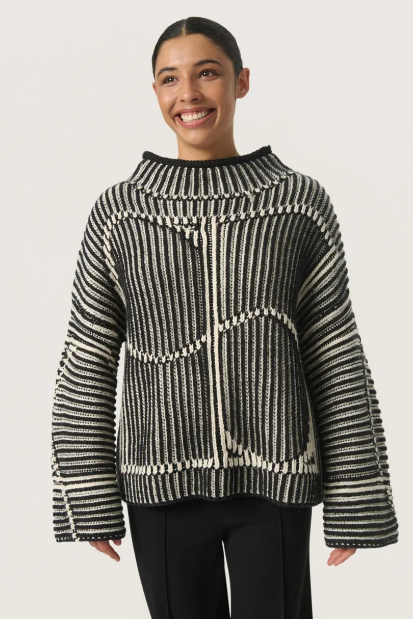 Online Soaked in Luxury SLYelena Pullover